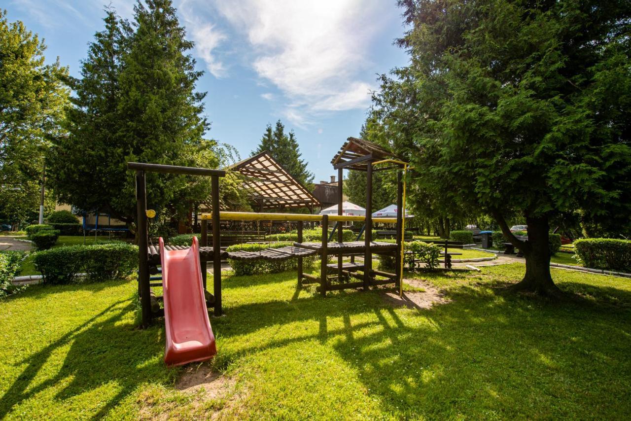 Hotel Osrodek Wypoczynkowy Dolomity à Jedwabno Extérieur photo